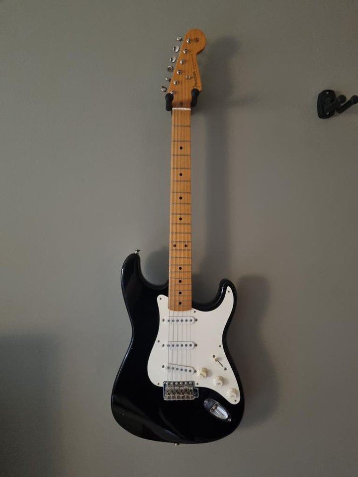 Fender Stratocaster 2004