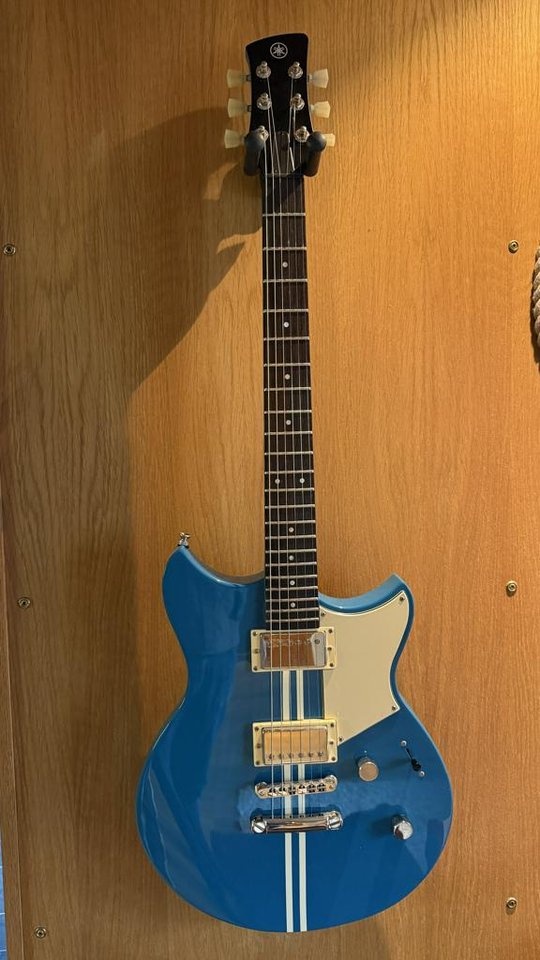 Yamaha Revstar RSE20 Swift Blue