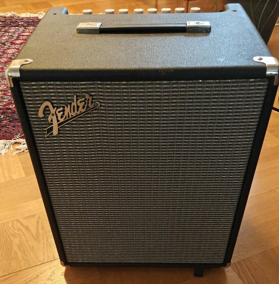Fender Rumble 100 Basförstärkare