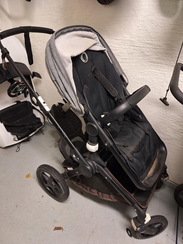 Bugaboo Fox med massor av til...