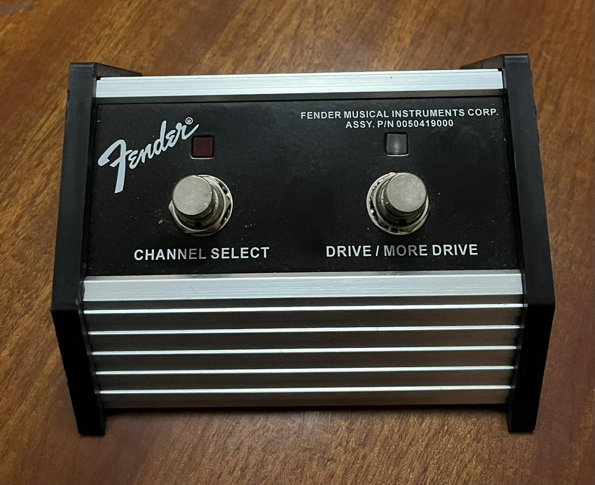 Fender 2-Button Footswitch G/MG