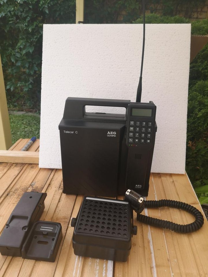 Telefon AEG-bilradiotelefon v...