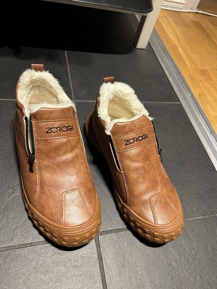 3 par skor i helt nyskick säl...