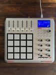 Akai MPD 24 Pad Controller