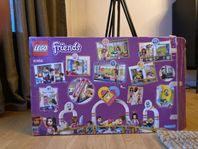 Lego Friends Shopping Mall