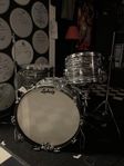 Ludwig Oyster Black 66/67