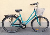 3 Växlad Cykel med hand o fotbroms + korg - 28 tum