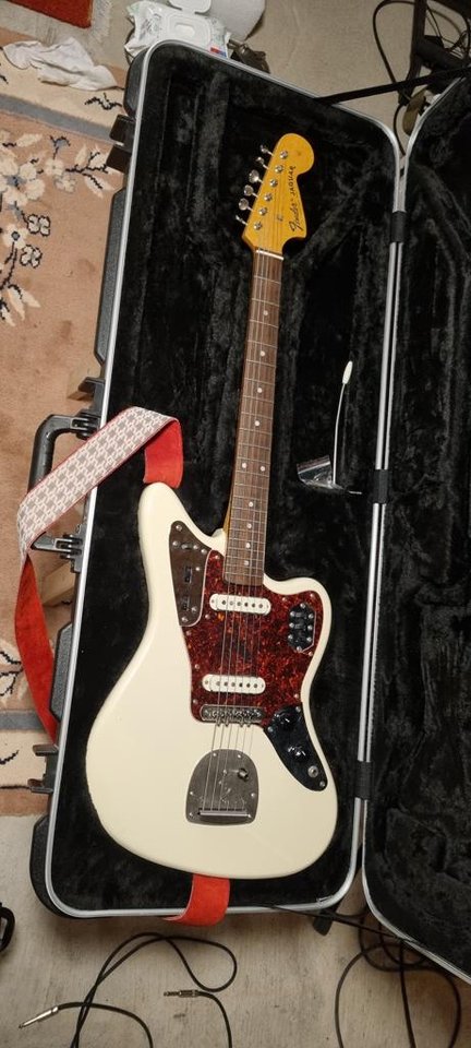 Fender Jaguar med Mastery bri...