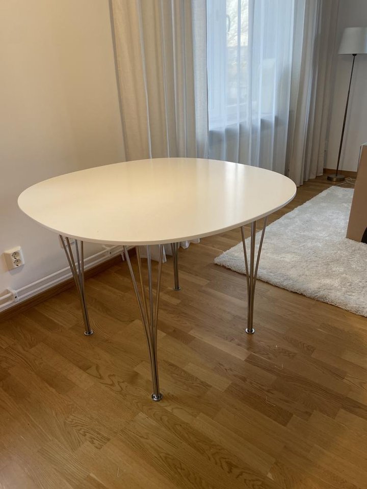 Fritz Hansen Superellips bord...