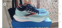 Brooks Hyperion 3 stl 44