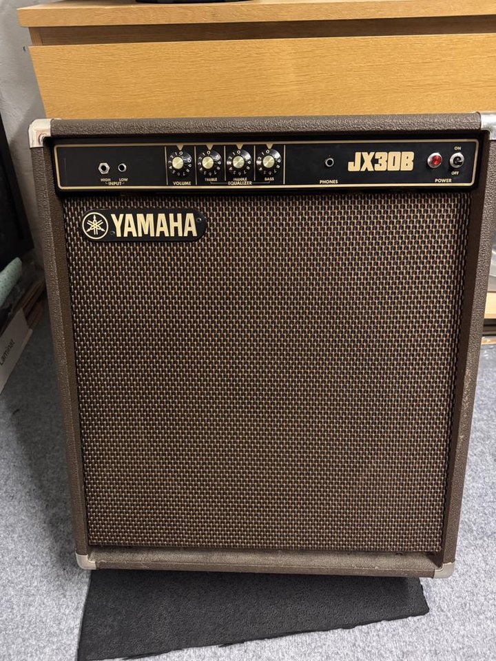Yamaha JX30B Basförstärkare