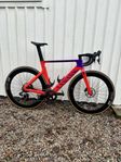 Canyon Aeroad Cf slx 7