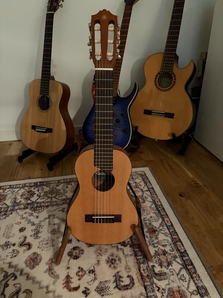 Yamaha Guitarlele