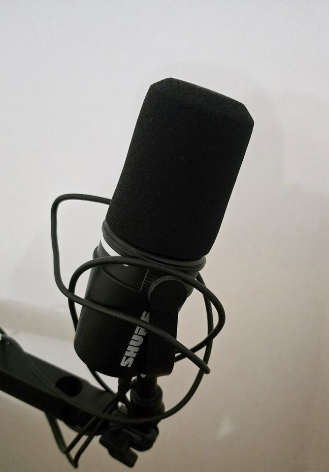 Shure MV7+ Podcast / Creator ...