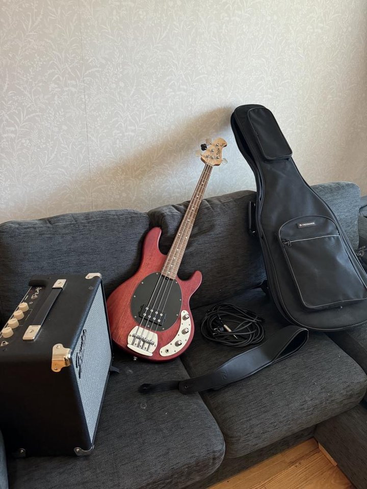 Sterling bas Sub Ray 4 - Som ny