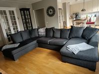 Stor soffa med två schäslonger