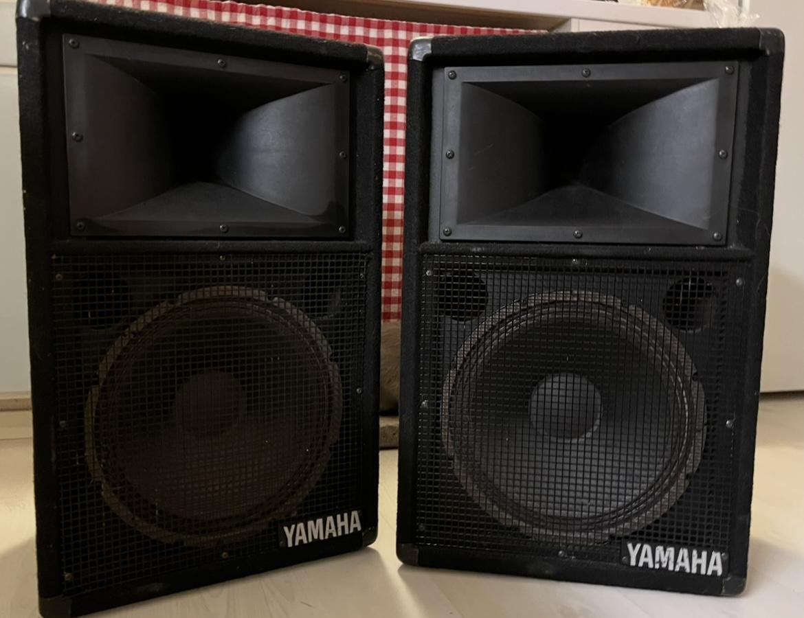 Yamaha S-112 MkIII 13” passiv 