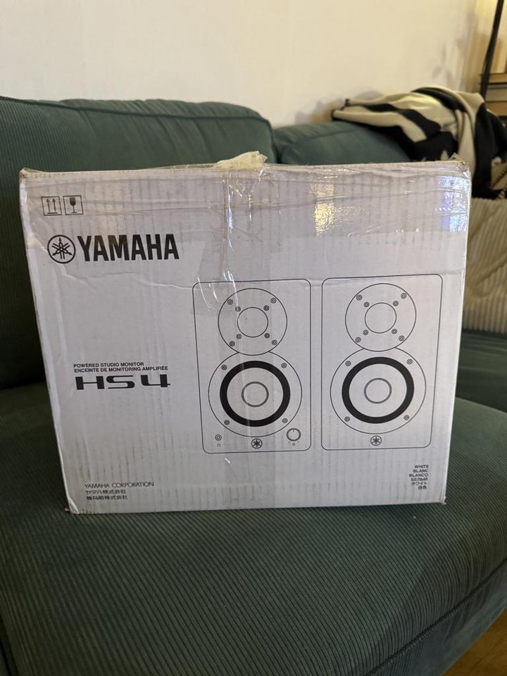 Yamaha HS-4 aktiva monitorer