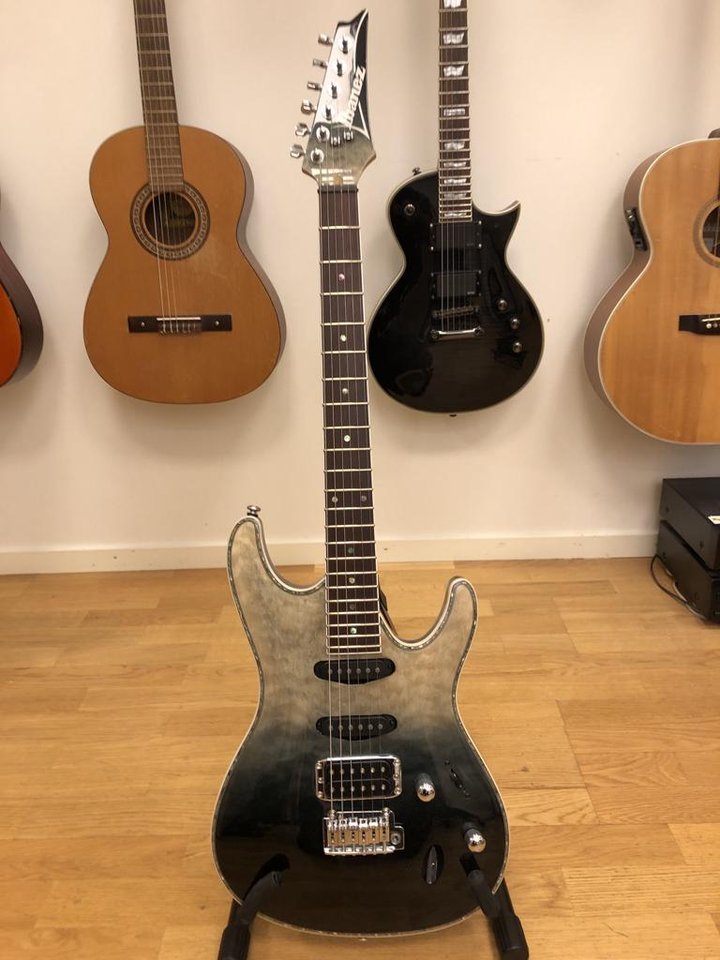 Ibanez SA360NQM, Black Mirage...