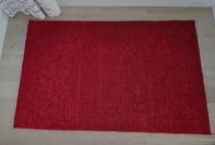 Matta röd 135 x 185 cm nyskick