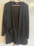 Jacqueline de Yong – Svart stickad lång cardigan (M)