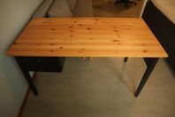 Skrivbord 140 cm