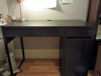 Skrivbord Micke IKEA 