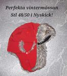 KappAhl pälsmössa röd stl 48/50