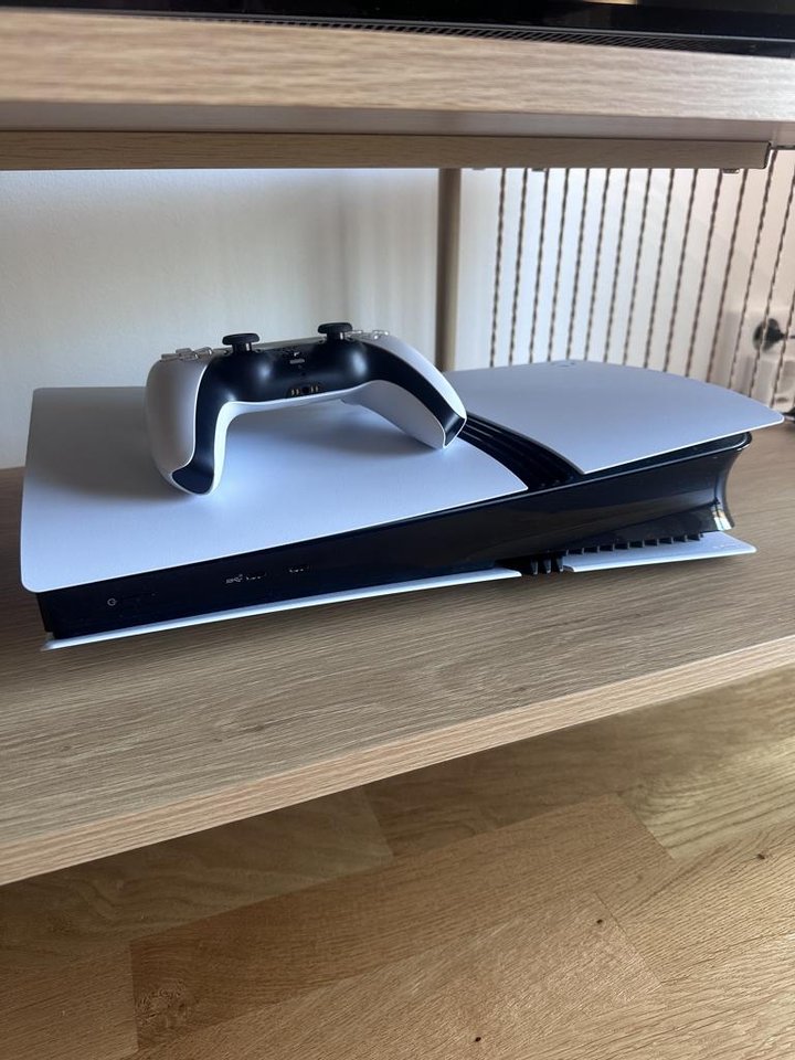 PlayStation 5 Pro (PS5) 2TB