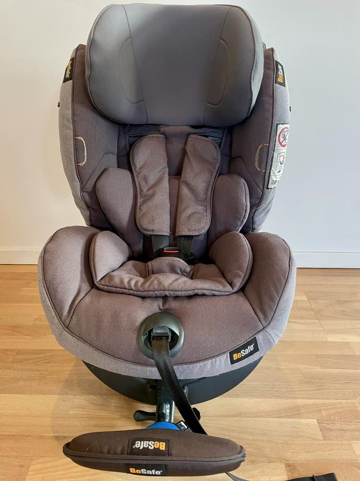 BeSafe izi plus bakåtvänd bil...