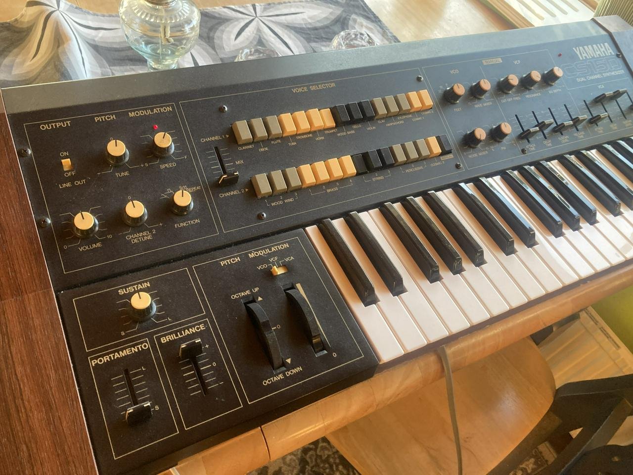 Yamaha CS15-D vintagesynt