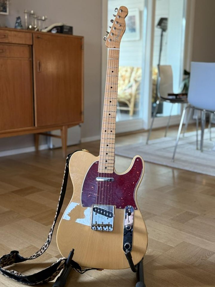 Fender Telecaster Baja ’50s –...