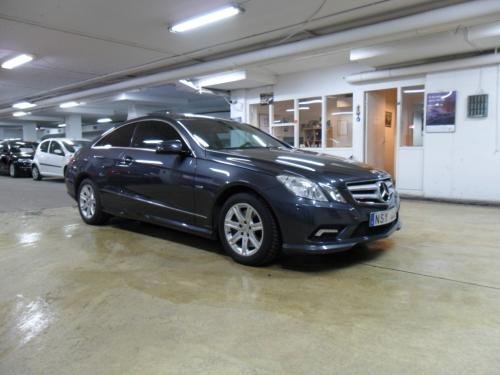 Bilcenter i Årsta KB logo