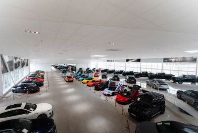 PlatinumCars Store