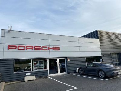 Omslagsbild för Porsche Service Center Haninge - Reservdelar